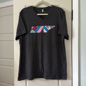 Eliza Dean Tennessee v-neck t-shirt XL